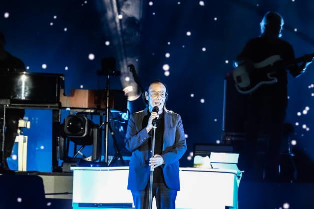 Music Concert - ANTONELLO VENDITTI The italian singer Antonello Venditti during the concert in Turin during ANTONELLO VENDITTI, Music Concert in TORINO, Italy, December 12 2025 TORINO INALPI ARENA Italy Copyright: xRenataxRoattinox xLiveMediax LPM_2192667