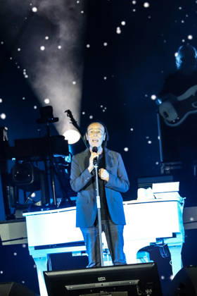 Music Concert - ANTONELLO VENDITTI The italian singer Antonello Venditti during the concert in Turin during ANTONELLO VENDITTI, Music Concert in TORINO, Italy, December 12 2025 TORINO INALPI ARENA Italy Copyright: xRenataxRoattinox xLiveMediax LPM_2192669