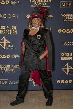 December 13, 2025, New York, New York, USA: Grammy AwardÃ¢â‚¬winning artist and 2025 COAF Lifetime Achievement Award recipient THELMA HOUSTON at the 22nd Annual COAF Holiday Gala, celebrating the Children of Armenia FundÃ¢â‚¬â ¢s work in rural Armenia. 13 December 2025 New York USA - ZUMAa265 20251213_zep_a265_023 Copyright: xEricxAcquayex