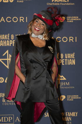December 13, 2025, New York, New York, USA: Grammy AwardÃ¢â‚¬winning artist and 2025 COAF Lifetime Achievement Award recipient THELMA HOUSTON at the 22nd Annual COAF Holiday Gala, celebrating the Children of Armenia FundÃ¢â‚¬â ¢s work in rural Armenia. 13 December 2025 New York USA - ZUMAa265 20251213_zep_a265_025 Copyright: xEricxAcquayex