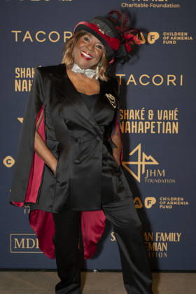 December 13, 2025, New York, New York, USA: Grammy AwardÃ¢â‚¬winning artist and 2025 COAF Lifetime Achievement Award recipient THELMA HOUSTON at the 22nd Annual COAF Holiday Gala, celebrating the Children of Armenia FundÃ¢â‚¬â ¢s work in rural Armenia. 13 December 2025 New York USA - ZUMAa265 20251213_zep_a265_027 Copyright: xEricxAcquayex