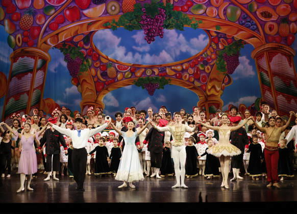 Dancers take the stage for a curtain call at the Joffrey Ballet School performance of The Nutcracker at the LaGuardia Performing Arts Center on Sunday, December 14, 2025 in New York City.  NYP20251214113 JohnxAngelillo