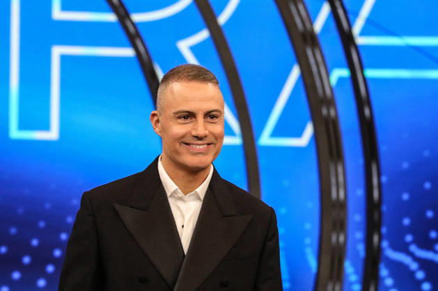 Live Music Show - FINALE SANREMO GIOVANI The finale will take place in Sanremo, with photos of the major artists in competition and the finalist during FINALE SANREMO GIOVANI , Live Music Show in SANREMO, Italy, December 14 2025 SANREMO TEATRO DEL CASINO SANREMO Italy Copyright: xRenataxRoattinox xLiveMediax LPM_2195296
