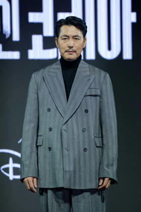 Disney Plus series Made In Korea press conference SEOUL, SOUTH KOREA, DEC 15: South Korean actor Jung Woo-sung during Disney Plus series Made In Korea press conference at the InterContinental Seoul Parnas in Seoul, South Korea, on December 15, 2025. Seoul the InterContinental Seoul Parna South Korea 8247_286151 Copyright: xStevexChoxKyewoong PentaxPressx
