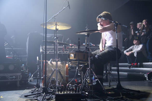 GANS Perform at Koko, London Drummer vocalist Euan Woodman of english punk duo GANS performs at Koko in London, England, UK on Monday 15 December 2025., Credit:Justin Ng Avalon UK, England, London, Koko  Copyright: xJustinxNgx xAvalonx 1059599060
