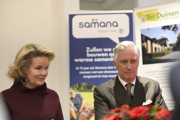 King Philippe And Queen Mathilde Visit Convalescent Home NIEUWPOORT, BELGIUM - DECEMBER 16: King Philippe and Queen Mathilde pictured paying a Christmas visit to the non-profit organisation Samana at the Ter Duinen holiday and convalescent home in Nieuwpoort on December 16, 2025 in NIeuwpoort, Belgium, 16 12 2025 NIeuwpoort Belgium  Copyright: xPhilipxReynaersx