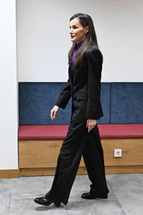 Queen Letizia chairs the meeting of the Board of Trustees of the FAD Youth Foundation Queen Letizia chairs the meeting of the Board of Trustees of the FAD Youth Foundation , on December 16, 2025, in Madrid Spain Dona Letizia, Honorary President of the FAD Youth Foundation , chairs the meeting of the Board of Trustees of the institution, which will address the issue of digital security for youth QUEEN LETIZIA FAD YOUTH 16 DECEMBER 2025 José Madrid Madrid Madrid Espana  Copyright: xJosÃ xOlivax 7172387