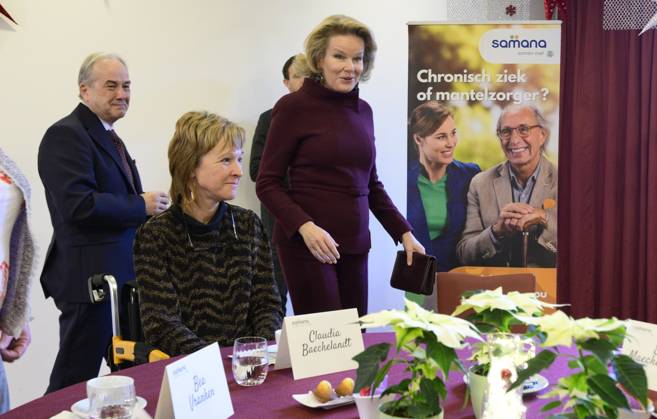 King Philippe And Queen Mathilde Visit Convalescent Home NIEUWPOORT, BELGIUM - DECEMBER 16: King Philippe and Queen Mathilde pictured paying a Christmas visit to the non-profit organisation Samana at the Ter Duinen holiday and convalescent home in Nieuwpoort on December 16, 2025 in NIeuwpoort, Belgium, 16 12 2025 NIeuwpoort Belgium  Copyright: xPhilipxReynaersx