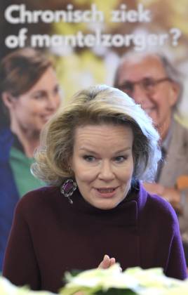 King Philippe And Queen Mathilde Visit Convalescent Home NIEUWPOORT, BELGIUM - DECEMBER 16: King Philippe and Queen Mathilde pictured paying a Christmas visit to the non-profit organisation Samana at the Ter Duinen holiday and convalescent home in Nieuwpoort on December 16, 2025 in NIeuwpoort, Belgium, 16 12 2025 NIeuwpoort Belgium  Copyright: xPhilipxReynaersx
