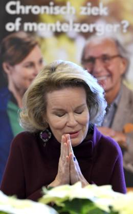 King Philippe And Queen Mathilde Visit Convalescent Home NIEUWPOORT, BELGIUM - DECEMBER 16: King Philippe and Queen Mathilde pictured paying a Christmas visit to the non-profit organisation Samana at the Ter Duinen holiday and convalescent home in Nieuwpoort on December 16, 2025 in NIeuwpoort, Belgium, 16 12 2025 NIeuwpoort Belgium  Copyright: xPhilipxReynaersx