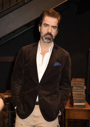 NEW YORK, NY - DECEMBER 16: Hamish Linklater at the Audible Theater™s world premiere preview of The Disappear, a new comedy opening in January 2026 at Sheen Center Frank Shiner Theater on December 16, 2025 in New York City. Copyright: xMediaPunchx