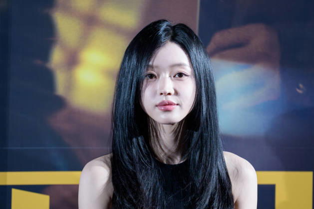 Project Y film press conference SEOUL, SOUTH KOREA, DEC 16: South Korean actress Yoo Si-ah ( OH MY GIRL - YooA ) during Project Y film press conference at the MEGABOX in Seoul, South Korea, on December 16, 2025. Seoul the MEGABOX South Korea 8248_286194 Copyright: xStevexChoxKyewoong PentaxPressx
