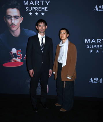December 16, 2025, New York, Ny, United States: Koto Kawaguchi and Maiko Endo attend A24 s Marty Supreme New York Premiere. Held at Regal Times Square in New York. Zuma Press December 16, 2025. New York United States - ZUMAp281 20251216_zea_p281_275 Copyright: xPhotoxImagexPressx