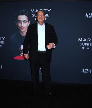 December 16, 2025, New York, Ny, United States: Penn Jillette attends A24 s Marty Supreme New York Premiere. Held at Regal Times Square in New York. Zuma Press December 16, 2025. New York United States - ZUMAp281 20251216_zea_p281_287 Copyright: xPhotoxImagexPressx