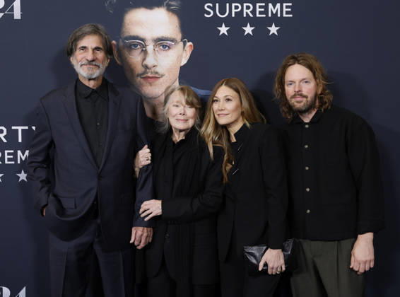 Sissy Spacek, Jack Fisk, Schuyler Fisk and Colin Killalea arrive on the red carpet for A24 s Marty Supreme New York Premiere on Tuesday, December 16, 2025 in New York City.  NYP20251216158 JohnxAngelillo