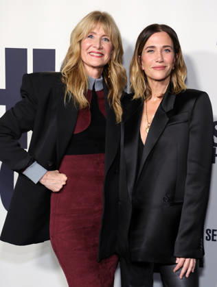 Los Angeles Premiere Of Searchlight Pictures Is This Thing On? 18 December 2025 . Los Angeles, California - Laura Dern, Kristen Wiig At Los Angeles Premiere Of Searchlight Pictures Is This Thing On? held at Vidiots in Los Angeles., Credit:Sadou Faye Avalon United States, CA, Los Angeles, Vidiots  Copyright: xSadouxFayex xAvalonx 1060335268