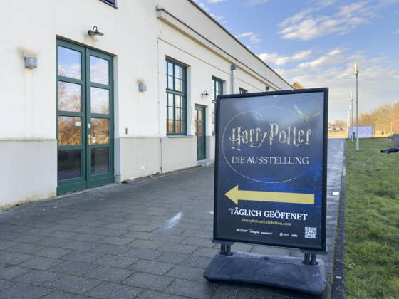 Exhibition opening Harry Potter The Exhibition at the Erlwein Forum in Dresden It is the most comprehensive collection of Harry Potter film props and costumes to date Harry Potter The Exhibition can be experienced until May 3, 2026