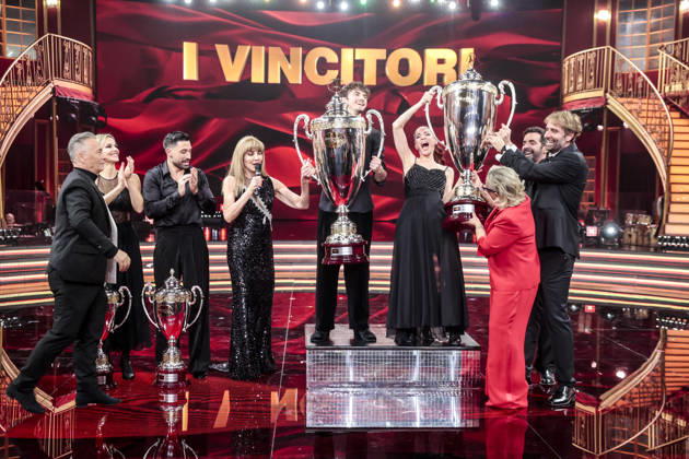 December 21, 2025, Rome, Rome, Italy: Dancing with the Stars television show, the finale. Pictured is Andrea Delogu and Nikita Perotti, the winners. Rome, Italy 20 December 2025 Rome Italy  - ZUMAa289 20251221_zia_a289_044 Copyright: xCristianoxMinichiellox