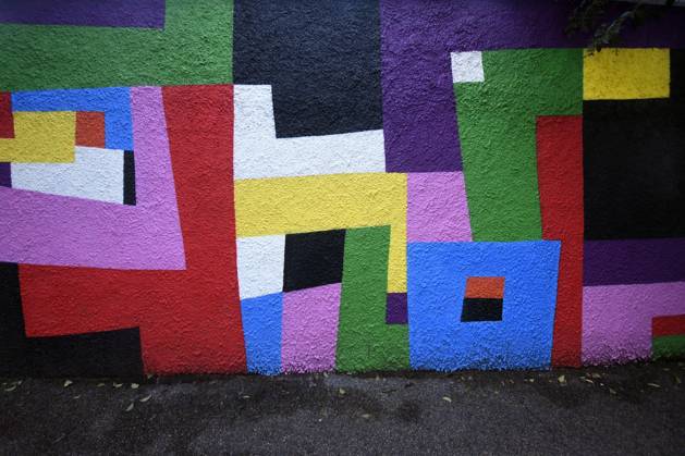 December 21, 2025, Rome, Rome, Italy: The new mural by Geometric Bang (Mattia Botta) on Via del Porto Fluviale in Ostiense. Rome, Italy 22 December 2025 Rome Italy  - ZUMAa289 20251221_zia_a289_092 Copyright: xMimmoxFrassinetix