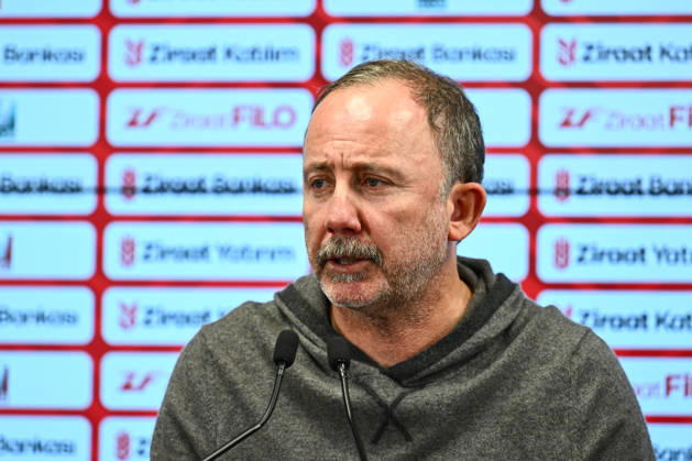 Fenerbahce v Besiktas - Ziraat Turkish Cup ISTANBUL, TURKIYE - DECEMBER 23: Head coach of Besiktas, Sergen Yalcin speaks to press after the Ziraat Turkish Cup Group C match between Fenerbahce and Besiktas at Chobani Stadium in Istanbul, Turkiye on December 23, 2025. Oguz Yeter Anadolu Istanbul Turkey. Editorial use only. Please get in touch for any other usage. Copyright: x2025xAnadoluxOguzxYeterx