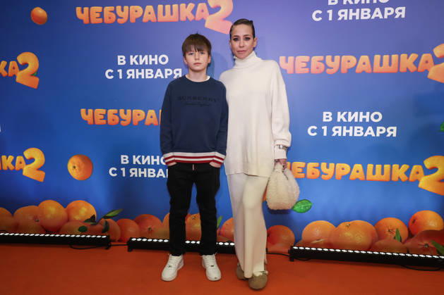 RUSSIA, MOSCOW - DECEMBER 24, 2025: TV host Yulia Baranovskaya poses on the red carpet during the premiere of the family comedy Cheburashka 2 by Dmitry Dyachenko at the KARO 11 Oktyabr cinema on Novy Arbat Street (New Arbat Avenue). Valery Sharifulin TASS  86692955