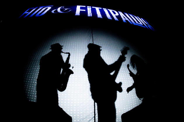 Fito Fitipaldis performs at the Movistar Arena The musical group Fito Fitipaldis during their concert at the Movistar Arena, on December 29, 2025, in Madrid Spain Fito y Fitipaldis return to the Movistar Arena in Madrid more than two years later, within their tour Aullidos Tour, in which they will combine their classic songs with new songs On the stage also sounds El monte de los aullidos, their eighth album Espana  Copyright: xRicardoxRubiox 7190301
