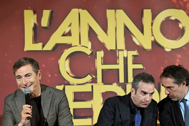 December 30, 2025, Catanzaro, Catanzaro, Italy: Press conference for the presentation of RAI s New Year s Eve program L anno che verro at the S. Giovanni Complex, Catanzaro. Pictured: From left: Marco Liorni, host; Roberto Occhiuto, President of the Calabria Region; Nicola Fiorita, Mayor of Catanzaro; Catanzaro, Italy 30 December 2025 Catanzaro Italy  - ZUMAa289 20251230_zia_a289_049 Copyright: xValeriaxFerrarox