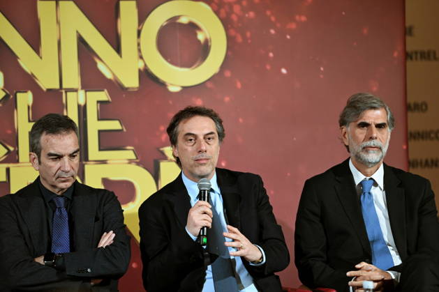 December 30, 2025, Catanzaro, Catanzaro, Italy: Press conference for the presentation of RAI s New Year s Eve program, L anno che verro , at the S. Giovanni Complex, Catanzaro. Pictured: Seated from left: Roberto Occhiuto, President of the Calabria Region; Nicola Fiorita, Mayor of Catanzaro; Sergio Santo, CEO of RAI COM Catanzaro, Italy 30 December 2025 Catanzaro Italy  - ZUMAa289 20251230_zia_a289_075 Copyright: xValeriaxFerrarox