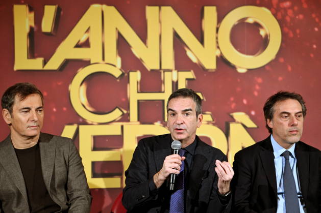 December 30, 2025, Catanzaro, Catanzaro, Italy: Press conference for the presentation of RAI s New Year s Eve program, L anno che verro , at the S. Giovanni Complex, Catanzaro. Pictured: From left: Marco Liorni, host; Roberto Occhiuto, President of the Calabria Region; Nicola Fiorita, Mayor of Catanzaro. Catanzaro, Italy 30 December 2025 Catanzaro Italy  - ZUMAa289 20251230_zia_a289_079 Copyright: xValeriaxFerrarox