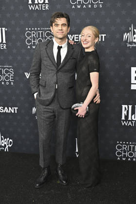 Patrick Ball and Elysia Roorbach at the 31 Critics Choice Awards 2026 at the Barker Hangar Santa Monica, 04 01 2026 Foto:xD.xStarbuckx xFuturexImagex critics_choice_6143