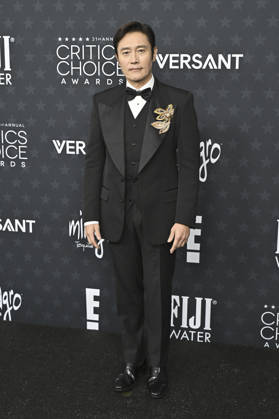 Lee Byung hun at the 31 Critics Choice Awards 2026 at the Barker Hangar Santa Monica, 04 01 2026 Foto:xD.xStarbuckx xFuturexImagex critics_choice_6158