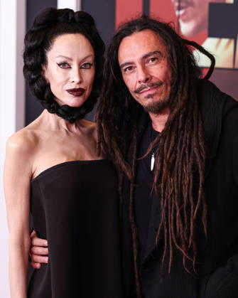 Los Angeles Premiere Of Row K Entertainment s Dead Man s Wire LOS ANGELES, CALIFORNIA, USA - JANUARY 07: Evis Xheneti Shaffer and husband James Shaffer of American nu metal band Korn arrive at the Los Angeles Premiere Of Row K Entertainment s Dead Man s Wire held at AMC The Grove 14 on January 7, 2026 in Los Angeles, California, United States., Credit:Xavier Collin Avalon United States, California, Los Angeles, AMC The Grove 14  Copyright: xXavierxCollinx xAvalonx 1064229868