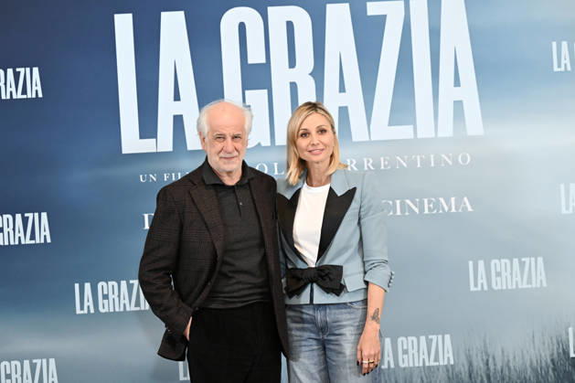 January 9, 2026, Rome, Rome, Italy: Presentation of the film La Grazia. Pictured: Toni Servillo, Anna Ferzetti . Rome, Italy 09 January 2026 Rome Italy  - ZUMAa289 20260109_zia_a289_085 Copyright: xMariaxLauraxAntonellix