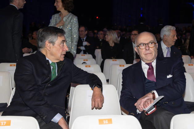 Figaro s 200Th Anniversary Evening Francois Fillon, Bernard Cazeneuve attends Figaro s 200Th Anniversary Evening at Grand Palais on January 13, 2025 in Paris, France. Photo by Nasser Berzane ABACAPRESS.COM Paris France  Copyright: xBerzanexNasser ABACAx