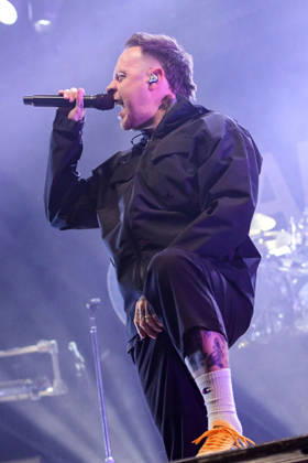 Samuel David Carter from the Architects live at a concert in the Swiss Life Hall Hannover, 13 01 202 Foto:xN.xHeuselx xFuturexImagex architects_6110
