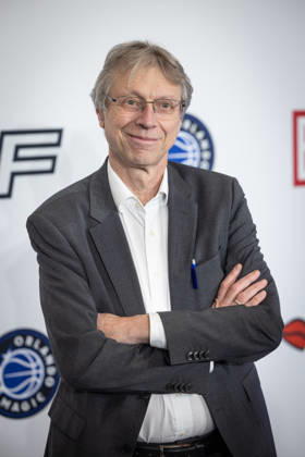 NBA Tip Off Dinner Axel Springer Walter Maria Straten Tip off Dinner Axel Springer Verlag invites you to a dinner at the publishing house in Berlin on the occasion of the NBA game on 15 01 Copyright: xEventpressxFuhrx