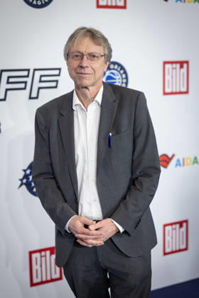 NBA Tip Off Dinner Axel Springer Walter Maria Straten Tip off Dinner Axel Springer Verlag invites you to a dinner at the publishing house in Berlin on the occasion of the NBA game on 15 01 Copyright: xEventpressxFuhrx