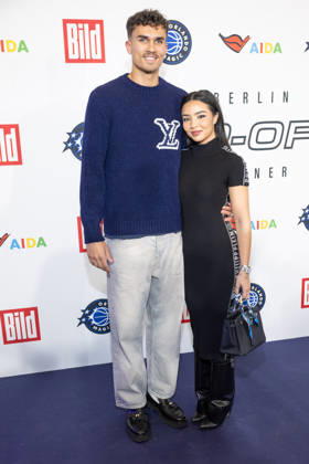 NBA Tip Off Dinner Axel Springer Tristan da Silva and girlfriend Gabrielle Wright Tip off Dinner The Axel Springer Verlag invites you to a dinner at the publishing house in Berlin on the occasion of the NBA game on 15 01 Copyright: xEventpressxFuhrx