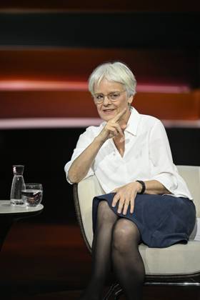 Ulrike Herrmann journalist 01 26 her Ulrike Herrmann on January 14, 2026 in Markus Lanz , ZDF TV television talk show talk show Germany german german woman journalism author taz tageszeitung economic expert business journalist german female journalist journalism high half sitting talking gesticulating