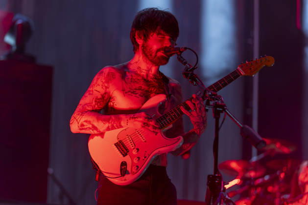 Biffy Clyro perform at Co-Op Live Simon Neil of Biffy Clyro performs at Co-Op Live, Manchester, England, 17th January 2026, Credit:Mike Gray Avalon  Copyright: xMikexGrayx xAvalonx 1066925096