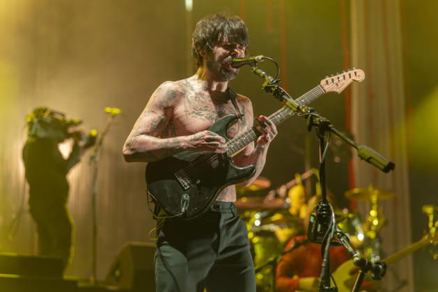 Biffy Clyro perform at Co-Op Live Simon Neil of Biffy Clyro performs at Co-Op Live, Manchester, England, 17th January 2026, Credit:Mike Gray Avalon  Copyright: xMikexGrayx xAvalonx 1066925187