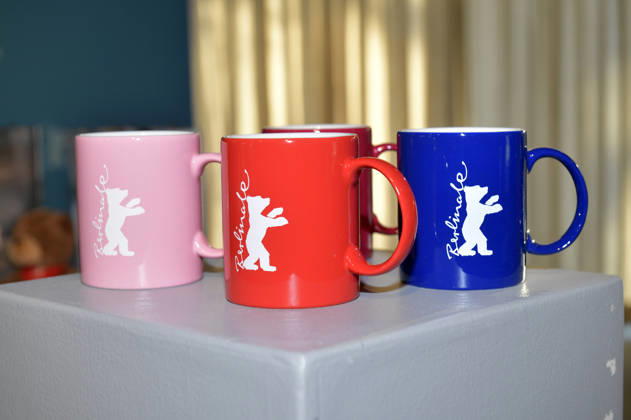 Presentation of the merchandise items before the program press conference of the Berlinale 2026 76 Berlin International Film Festival at the Akademie der Künste Berlin, 20 01 2026 Foto:xM.xBehrensx xFuturexImagex berlinale_pk_6105