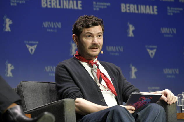 Michael Stütz presenting the merchandise items before the program press conference of the Berlinale 2026 76 Berlin International Film Festival at the Akademie der Künste Berlin, 20 01 2026 Foto:xM.xBehrensx xFuturexImagex berlinale_pk_6129