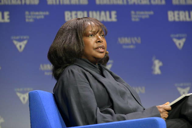 Jacqueline Lyanga presenting the merchandise before the program press conference of the Berlinale 2026 76 Berlin International Film Festival at the Akademie der Künste Berlin, 20 01 2026 Foto:xM.xBehrensx xFuturexImagex berlinale_pk_6132