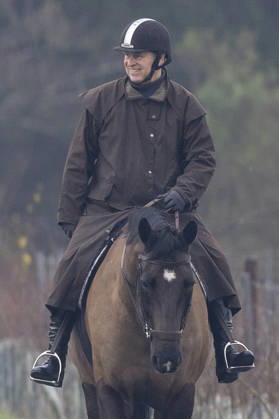 Andrew Mountbatten Windsor 19 01 2026 Andrew Mountbatten Windsor rides with a groom on the Windsor Estate.  Copyright: xDougxSeeburgx NINTCHDBPICT001052598481
