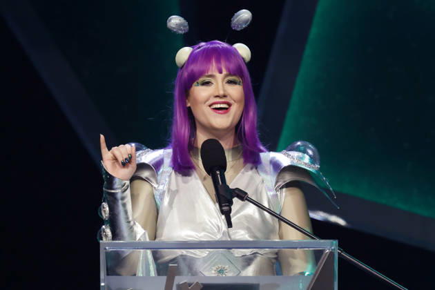 Politician Ricarda Lang Grüne in a costume as an alien at the ceremony for the award of the Order against Animal Seriousness of the Aachen Carnival Association AKV in the Eurogress Aachen, 31 01 2026 NRW Germany Copyright: xChristophxHardtx