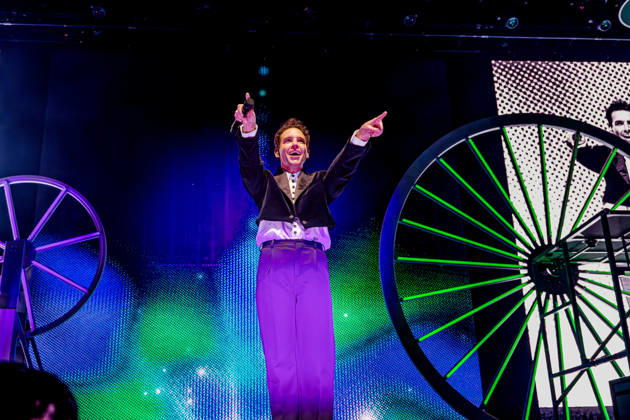 February 11, 2026, Manchester, United Kingdom: Mika (MICHAEL HOLBROOK PENNIMAN JR) performs on stage at the AO Arena, Manchester, UK, during his Spinning Out tour, delivering a flamboyant, high-energy set to a packed arena crowd. Manchester United Kingdom  - ZUMAp211 20260211_aap_p211_007 Copyright: xAndyxVonxPipx