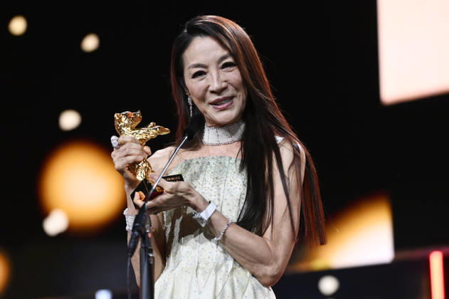 Michelle Yeoh at the presentation of the Honorary Golden Bear for Lifetime Achievement during the Opening Ceremony of the Berlinale 2026 76 Berlin International Film Festival at the Berlinale Palast Berlin, 12 02 2026 Foto:xN.xKubelkax xFuturexImagex ehrenbaer_6203