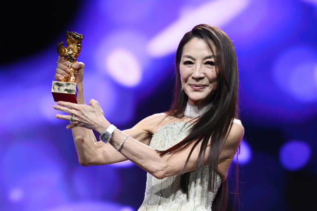 Michelle Yeoh at the presentation of the Honorary Golden Bear for Lifetime Achievement during the Opening Ceremony of the Berlinale 2026 76 Berlin International Film Festival at the Berlinale Palast Berlin, 12 02 2026 Foto:xN.xKubelkax xFuturexImagex ehrenbaer_6208