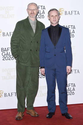 Mark Gatiss with husband Ian Hallard at the BAFTA 2026 Invest in Talent Gala at the Chancery Rosewood Hotel London, 12 02 2026 Foto:xS.xVasx xFuturexImagex bafta_gala_6286
